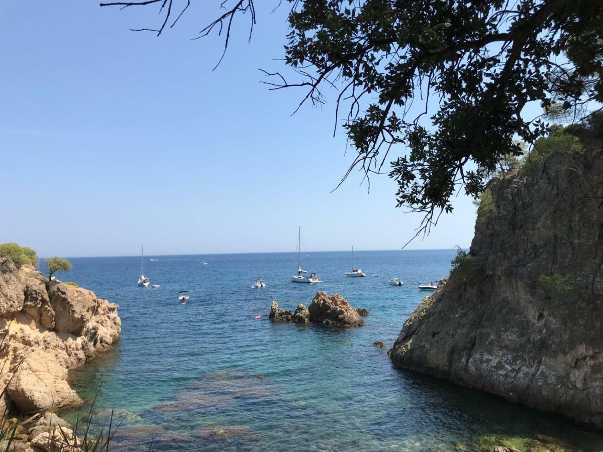 Апартаменти Calella Golfet Sobremar Калелья-де-Палафружель Екстер'єр фото